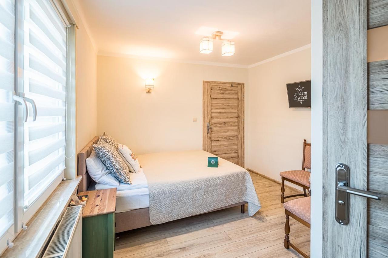 우스트론 Siedem Zyczen B&B 외부 사진