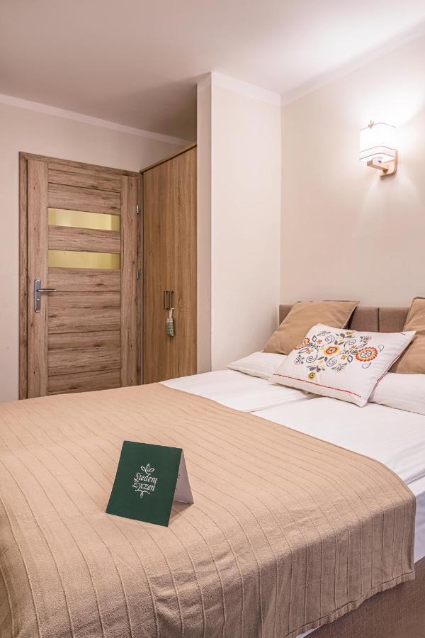 우스트론 Siedem Zyczen B&B 외부 사진