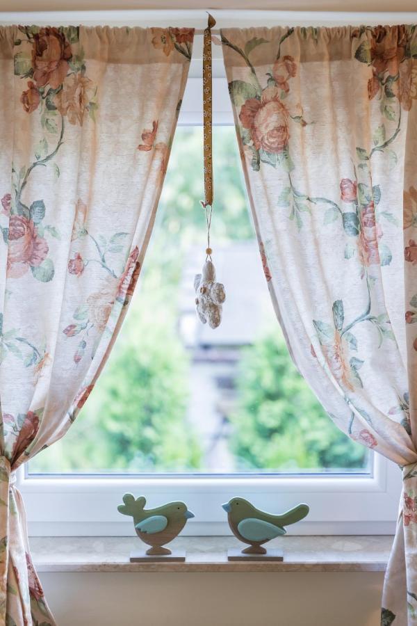 우스트론 Siedem Zyczen B&B 외부 사진